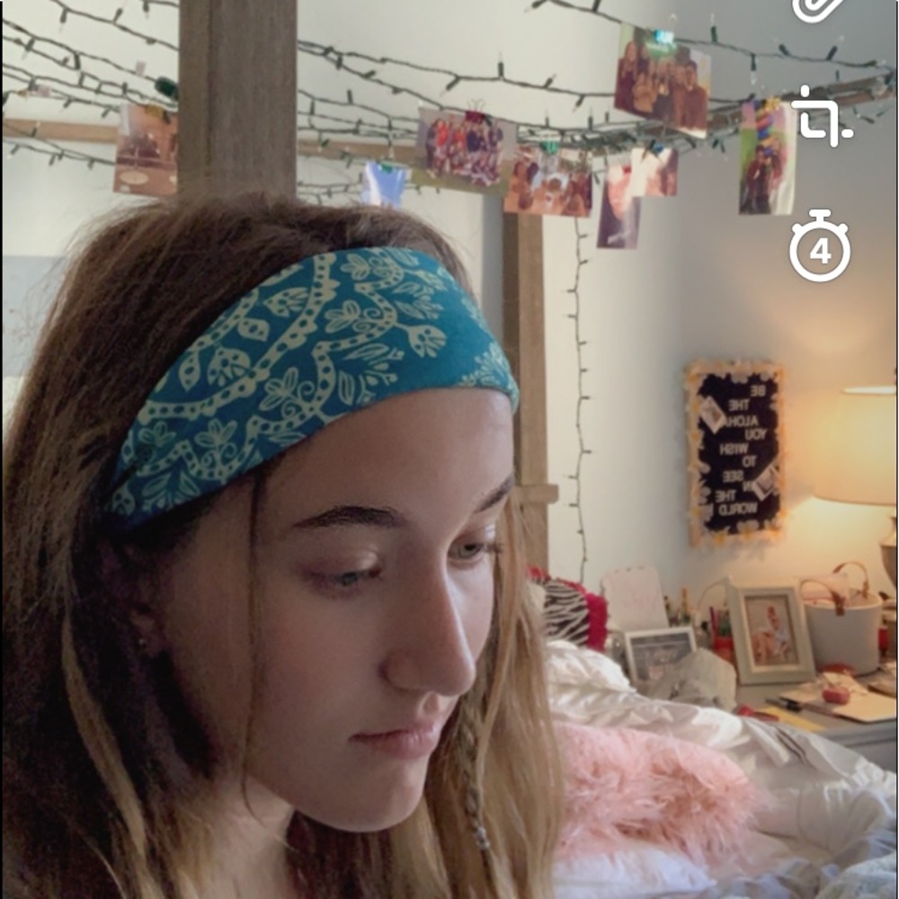 Headbands - Picture 3 of 3